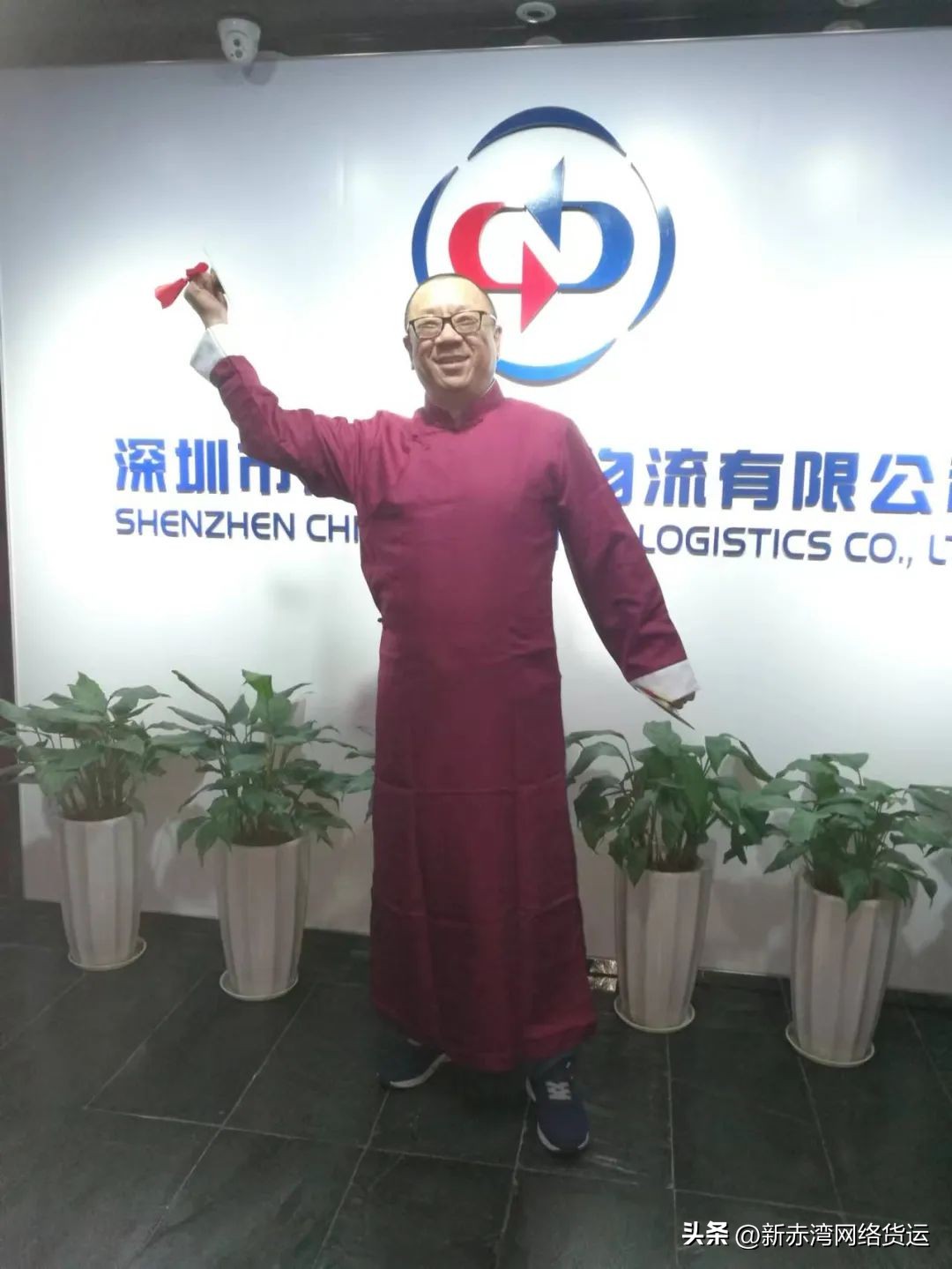 或拼搏、或挑战、或坚守，他们一直在路上