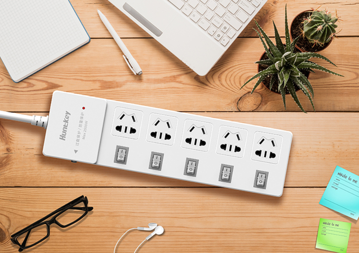 防触电儿童安全插排,防火防盗防熊孩子