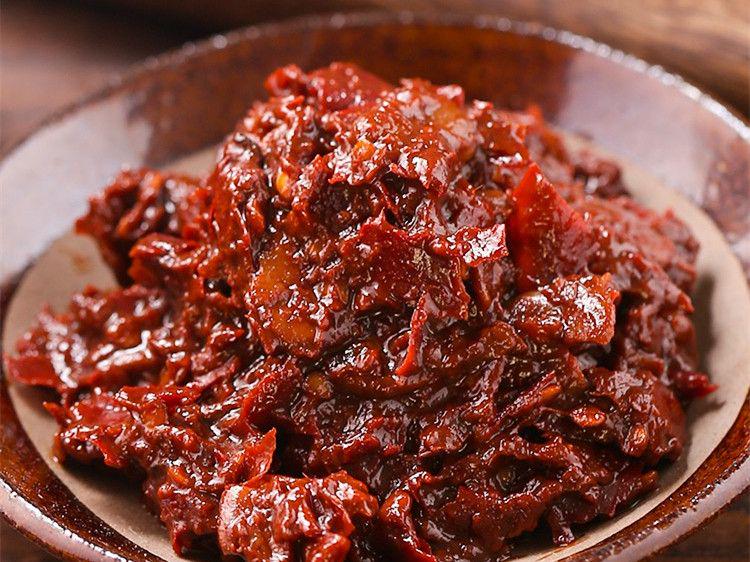 买郫县豆瓣酱，选“浅红色”还是“深红色”的？差别大，建议了解