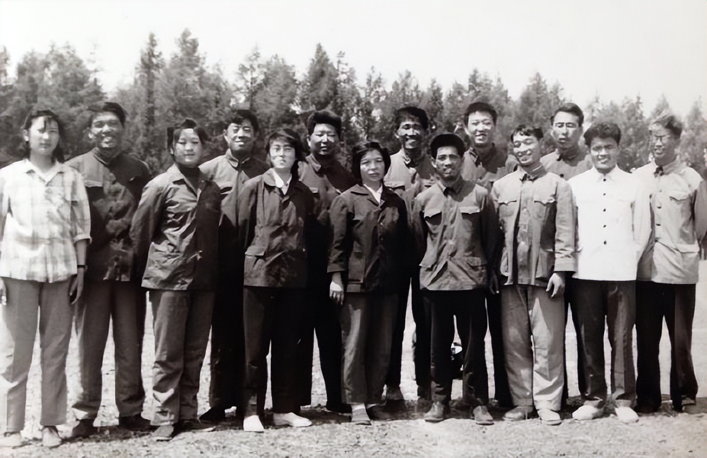 虎林广场美景,虎林老照片老广场