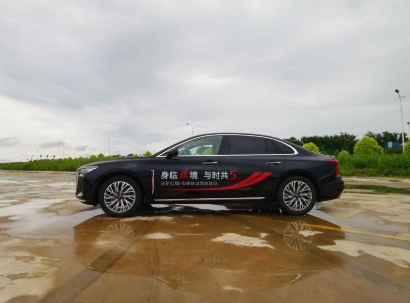 红旗h5试驾感受,红旗h5试驾高速