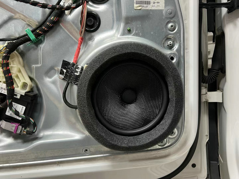 大众途观汽车音响改装后备箱,最新款大众途观音响改装