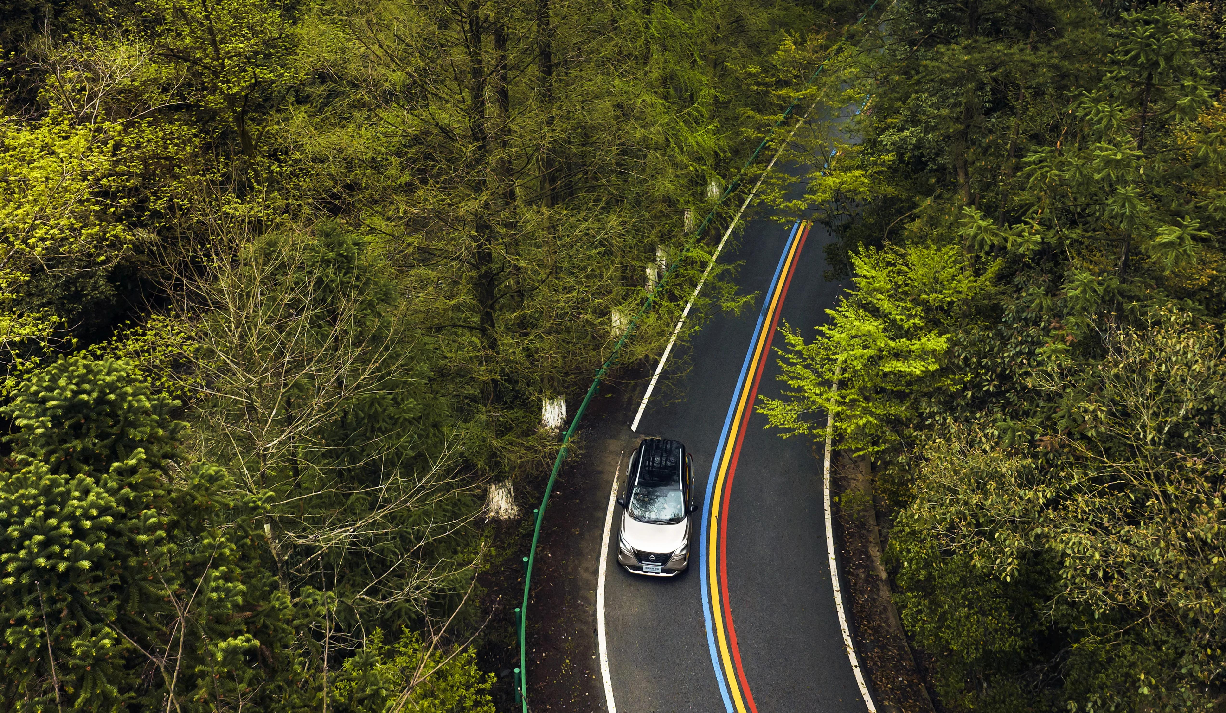 超混电驱奇骏2023款值不值得购买,超混电驱奇骏的整体表现比较优秀