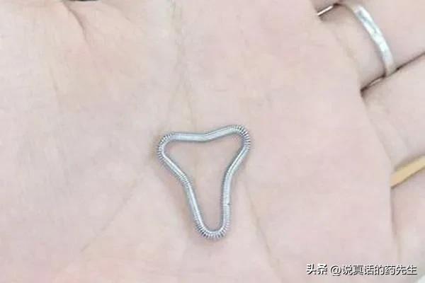 20岁失足少女，采取“上环”避孕措施竟怀孕，就因为1点没注意