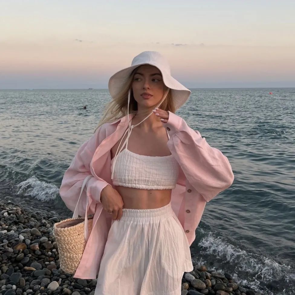 朋友圈秀美甲姿势不露脸,吸铁石花式猫眼美甲