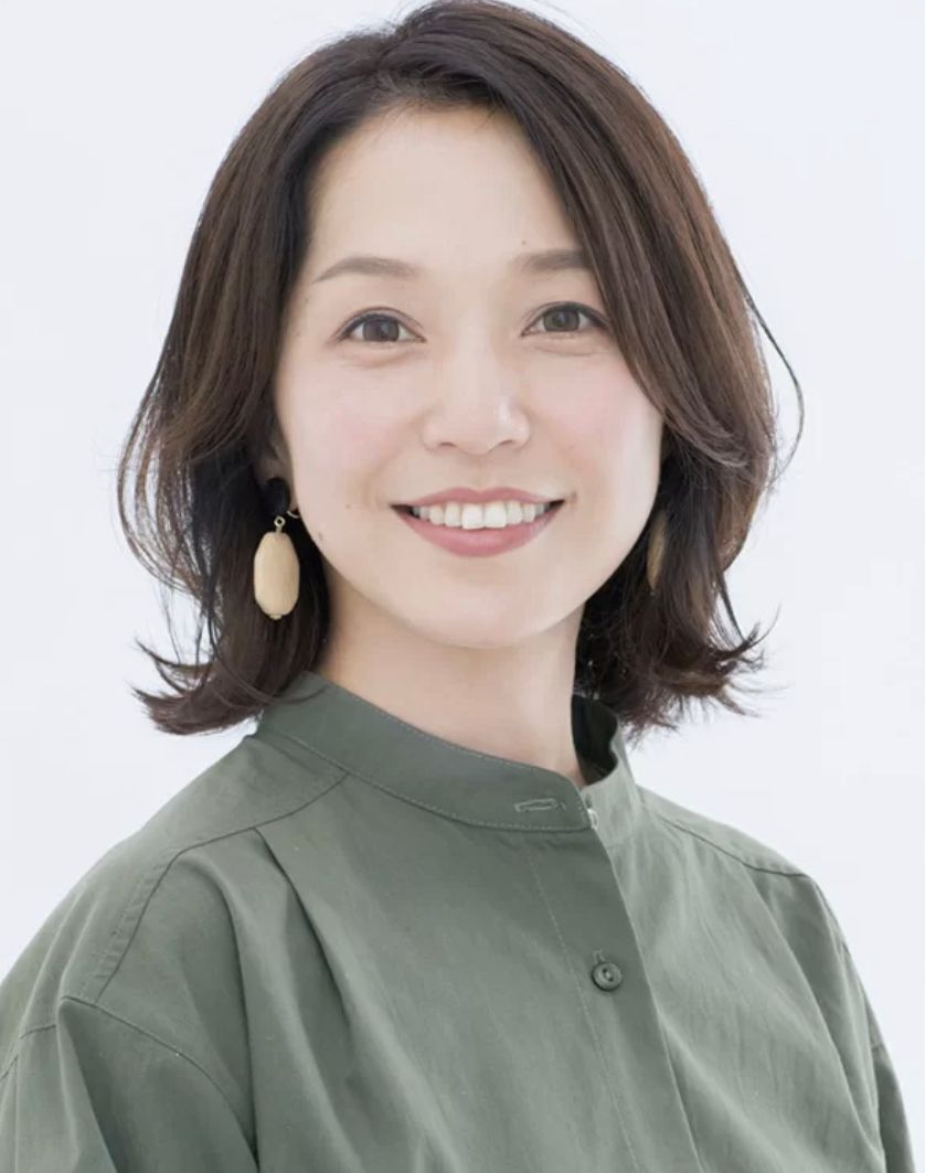 50岁大妈编好看发型教程,建议中年大妈留的发型超有气质款