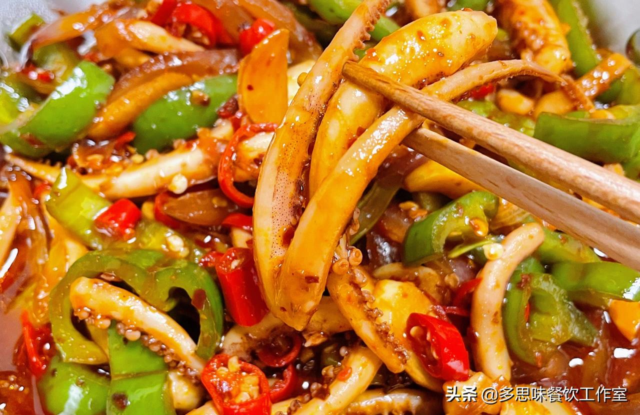 鱿鱼须怎么处理才脆嫩,鱿鱼怎样焯水才能脆嫩