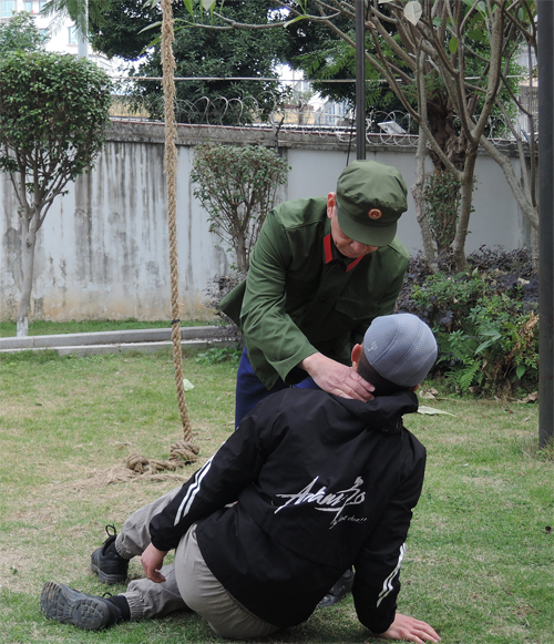 最新擒敌技术教材,男女格斗防身实用技巧