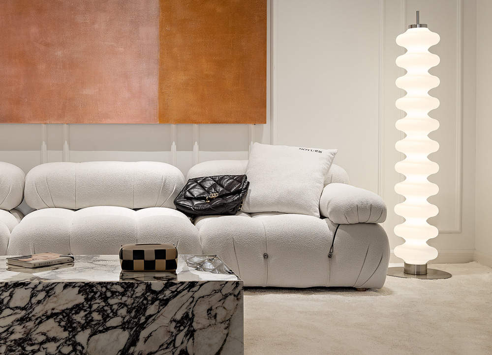 熙攘老街中的“后花园”大巭服饰深圳办公设计欣赏