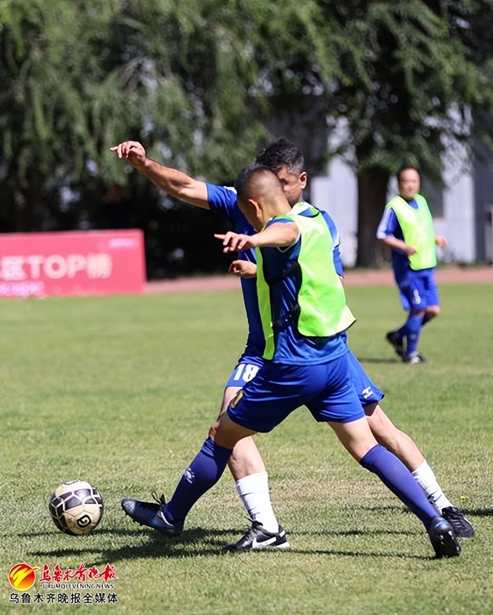 群众足球赛,民众镇足球比赛