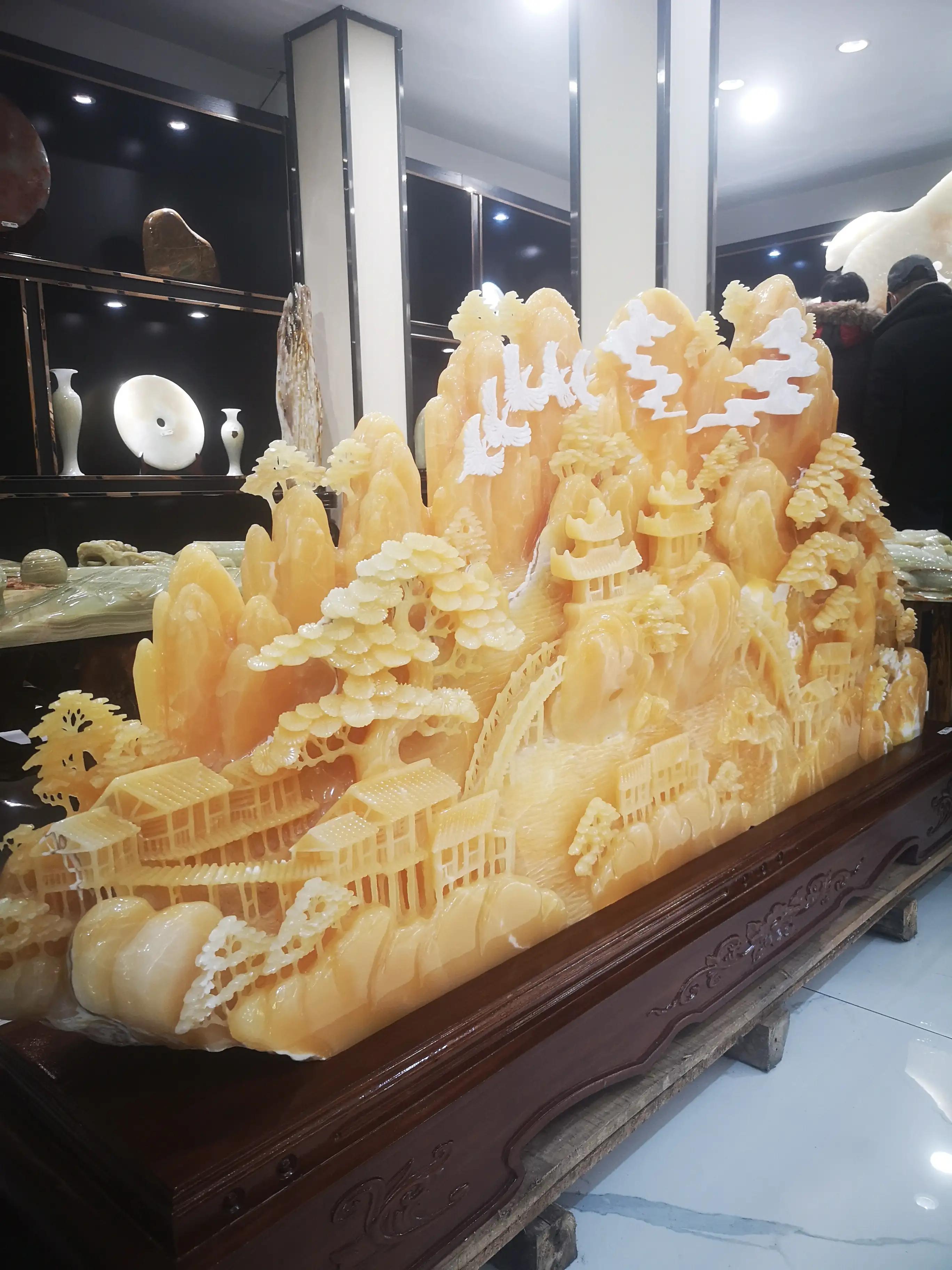 黄龙玉把玩件真品价格,云南黄龙玉石精品