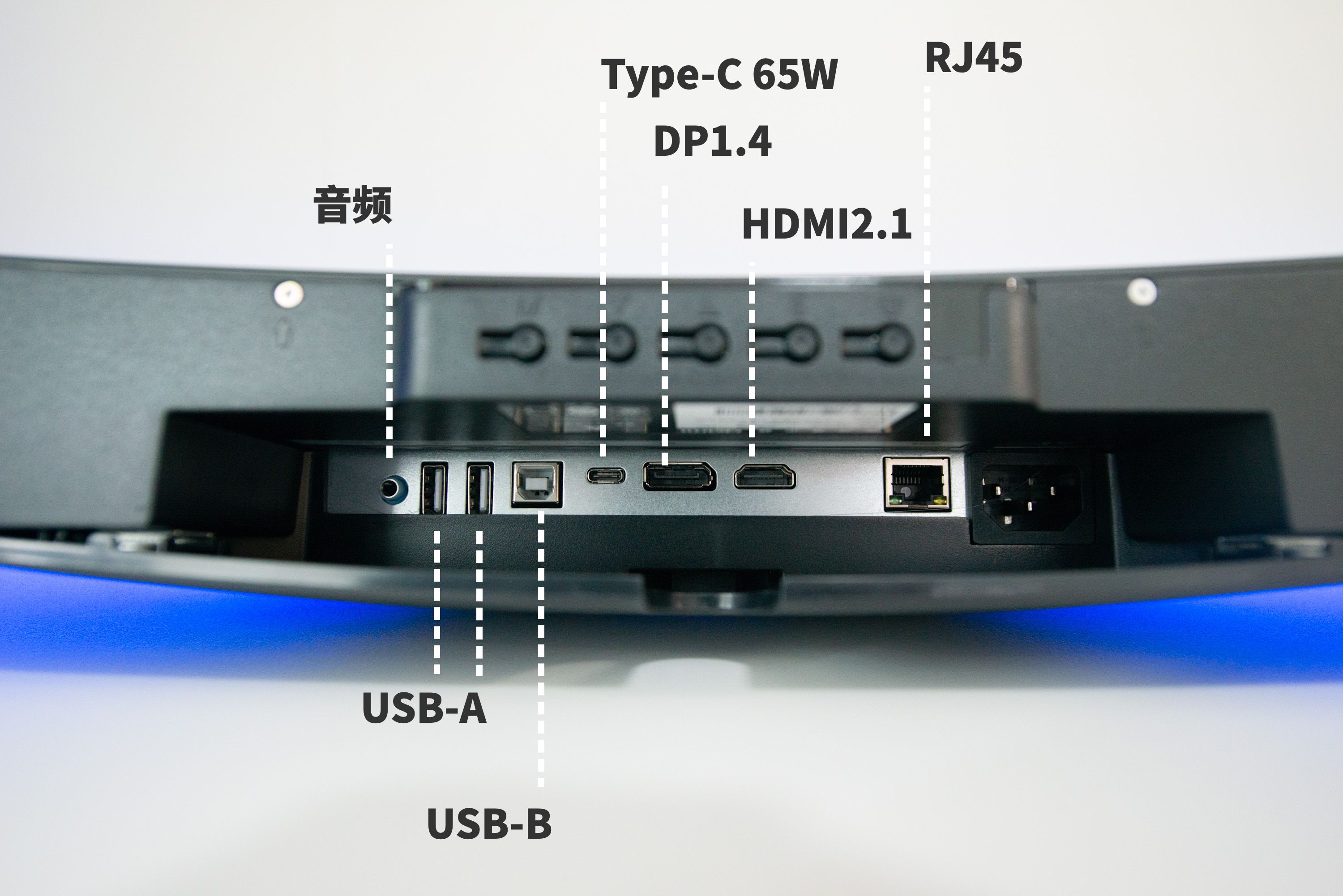 一个月体验49英寸这个尺寸显示器，才是桌面的“王者”