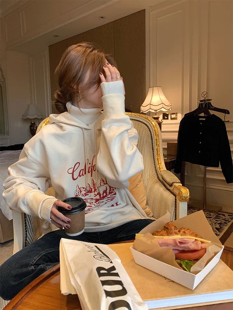 今年最流行的五款卫衣,现在流行这几种卫衣