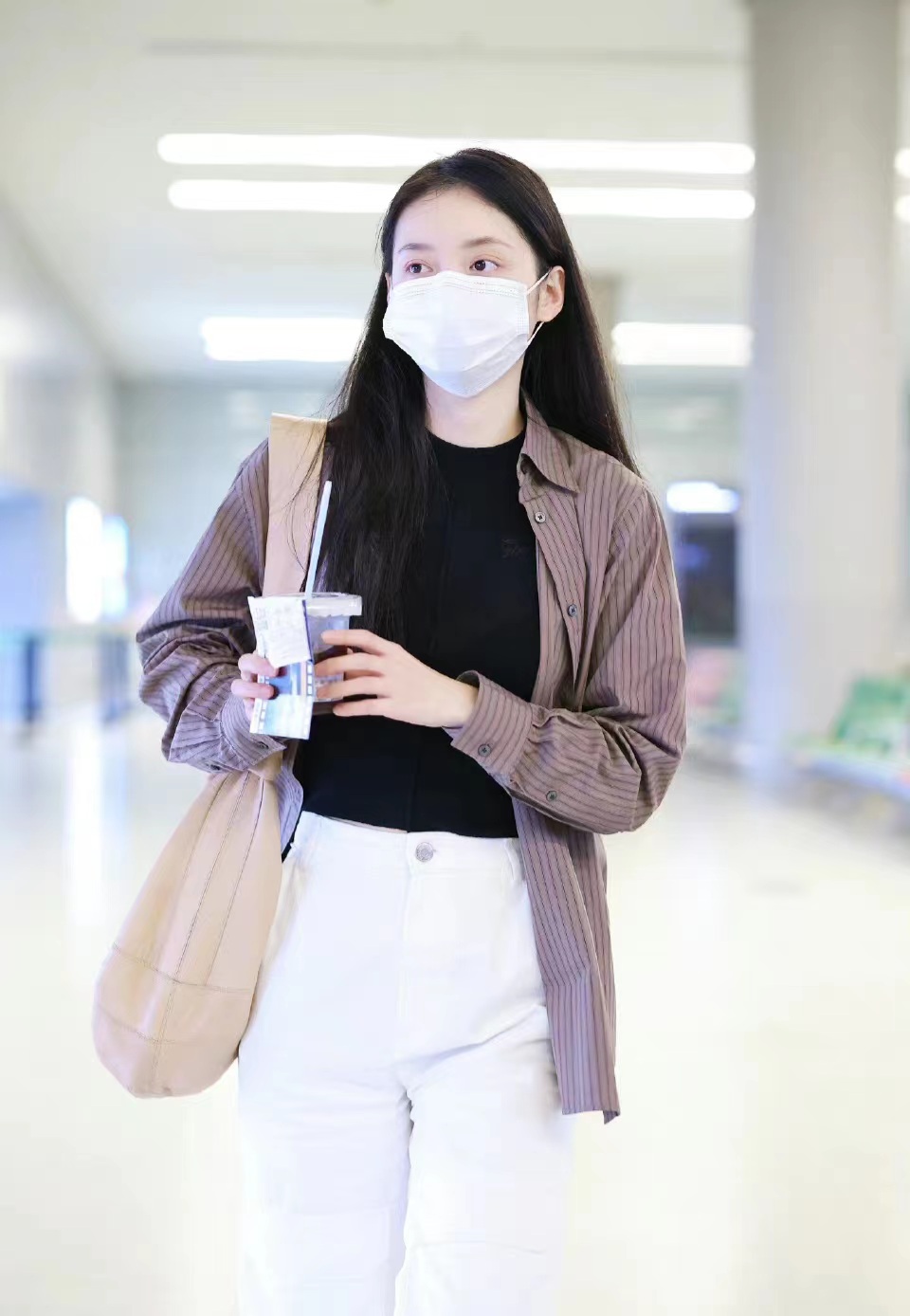 孙伊涵职场穿搭西装,孙伊涵毛衣穿搭