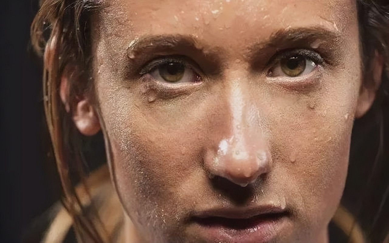 一吃辣就满头冒汗中医分析,动不动就流汗中医怎么治