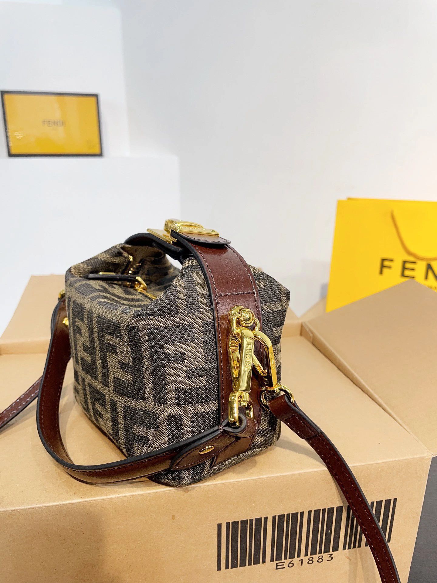 微爷同款斜挎包,微爷抖音同款包