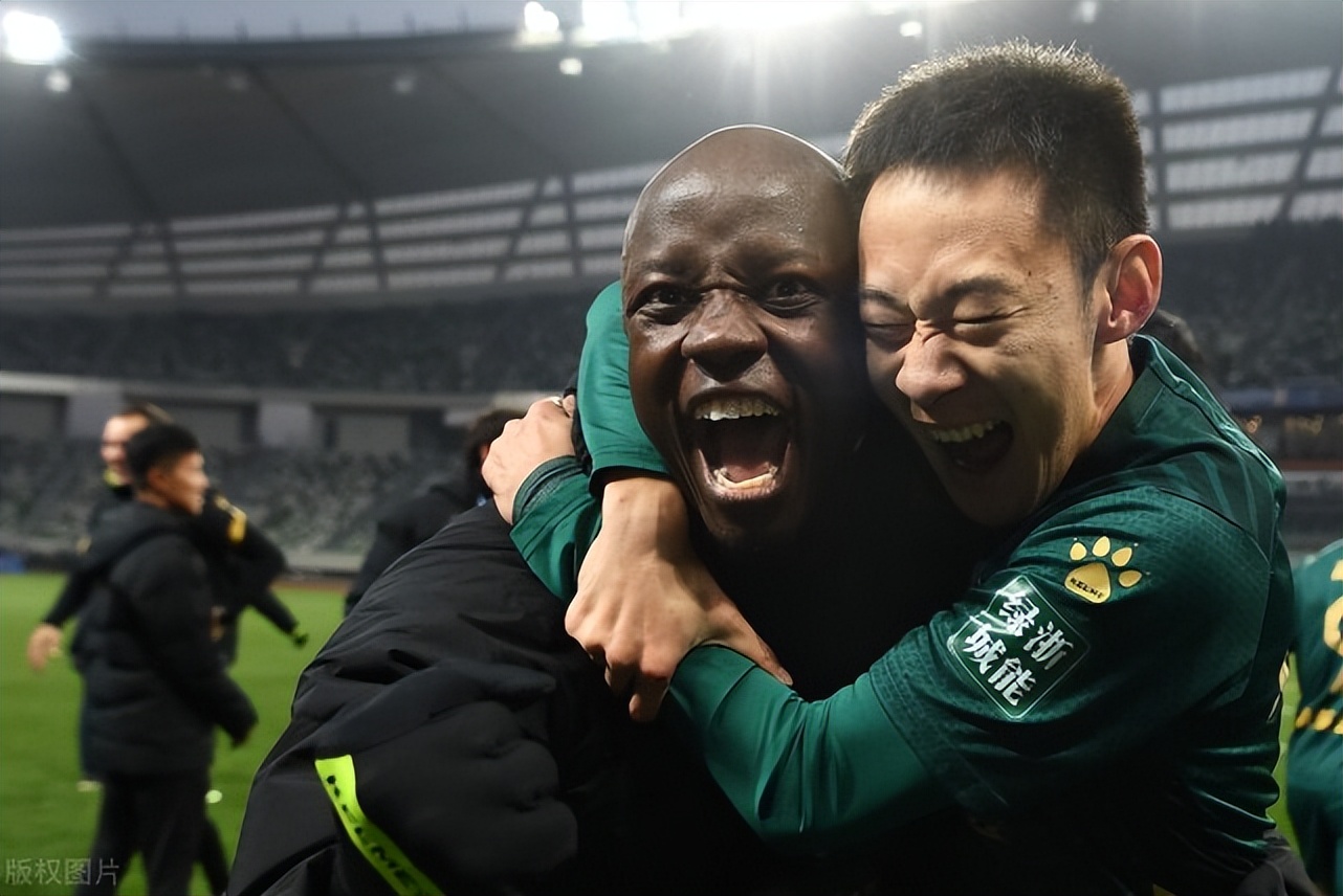 穆谢奎效力过几个球队,穆谢奎打篮球