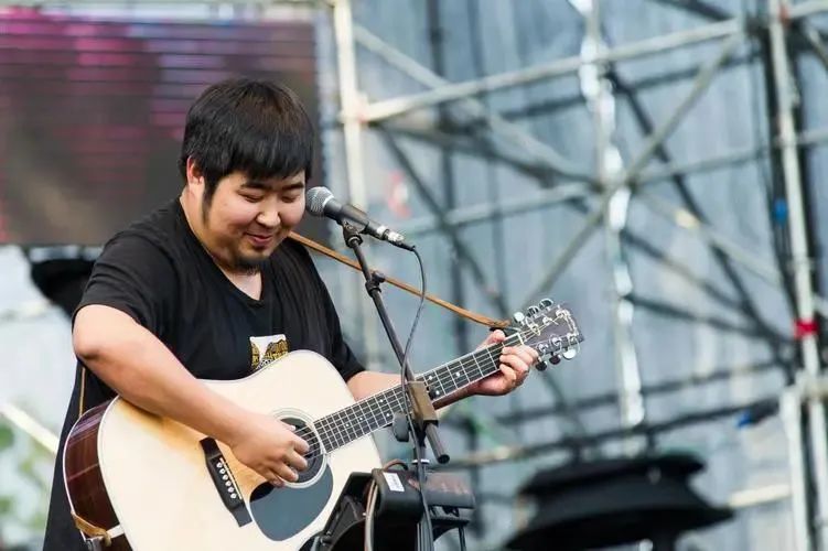 你认为劣迹斑斑的艺人该不该复出 (哪些劣迹艺人准备复出)