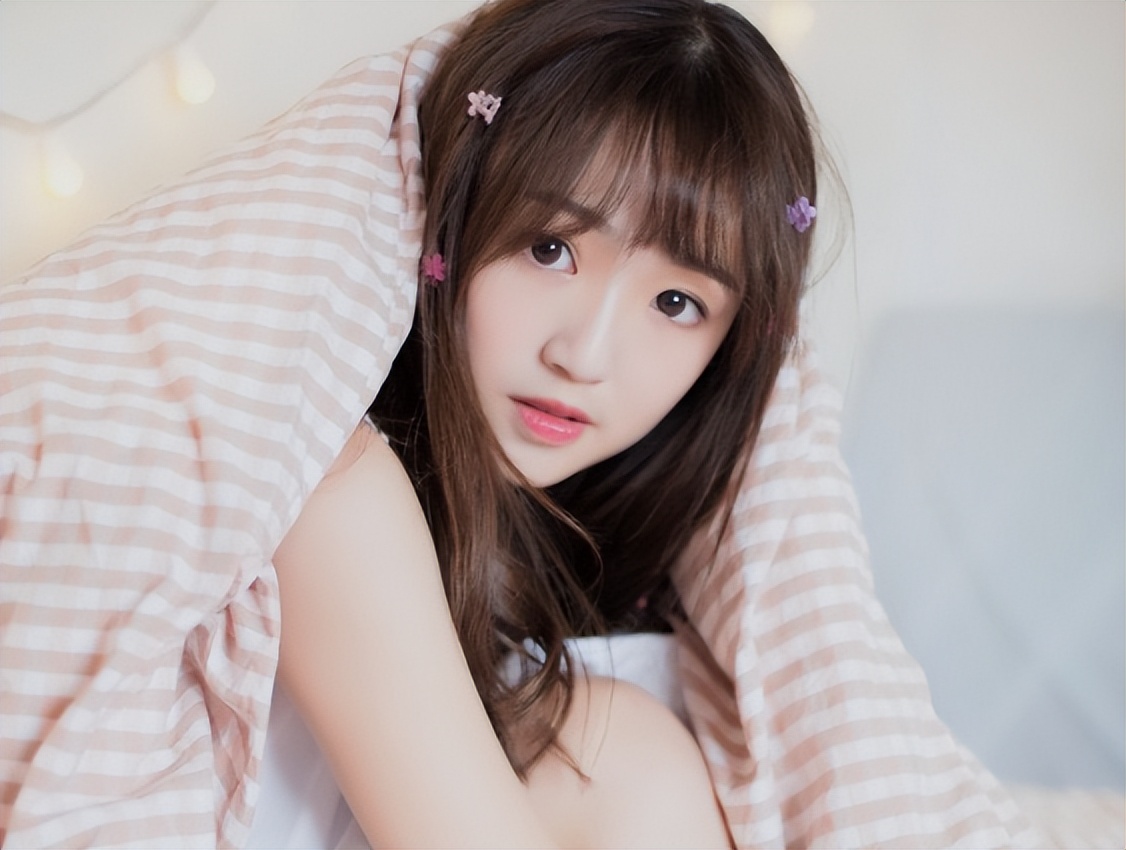 女性私部长了个硬疙瘩,女生私部长了个包