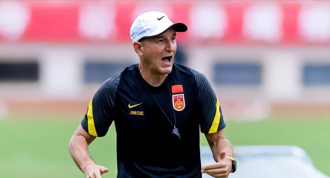 扬科维奇带队踢亚洲杯,杨科维奇执教过的球队