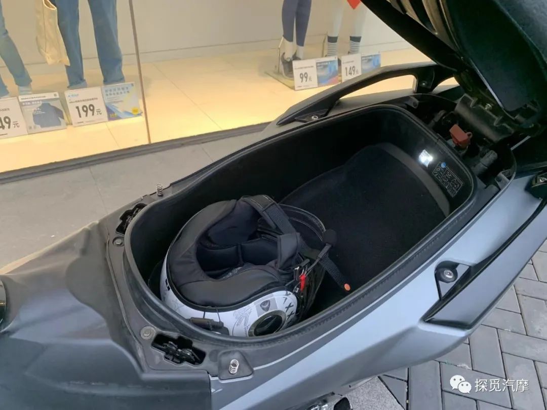 光阳ak550测评视频,光阳ak550测评萝卜报告