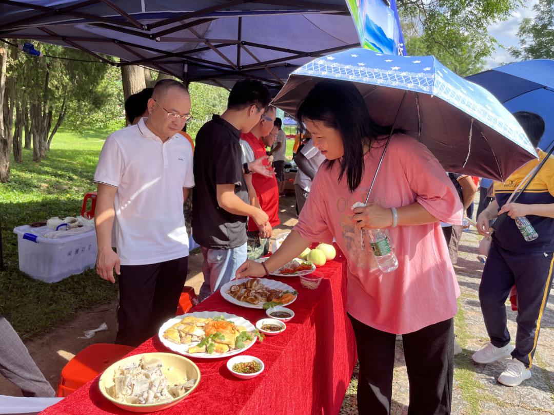 “美味封不住宴遇杏花鸡”！他们共聚一堂为杏花镇乡村振兴出谋献策