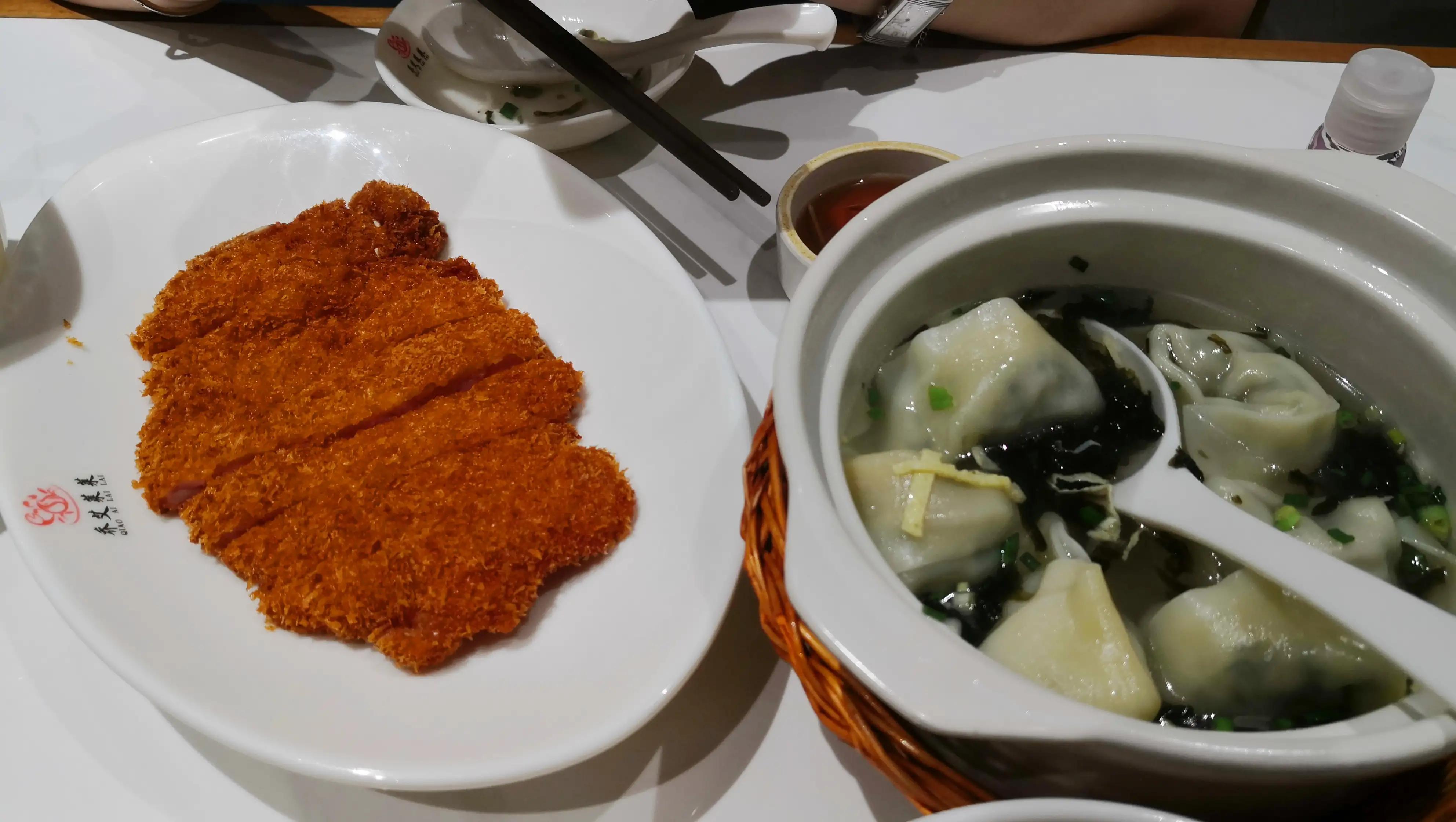 弄堂小吃、欧洲红酒，中西雅俗共赏