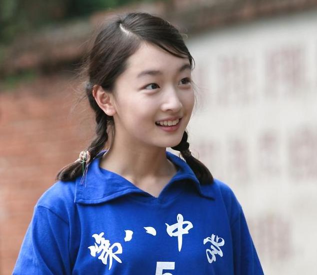 周冬雨为什么会人气爆棚,周冬雨为何淡出娱乐圈