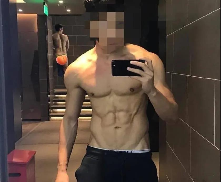 鍋ヨ韩涓嶈瀵圭潃闀滃瓙,鍋ヨ韩璇峰嬁鎵撴壈鍥剧墖