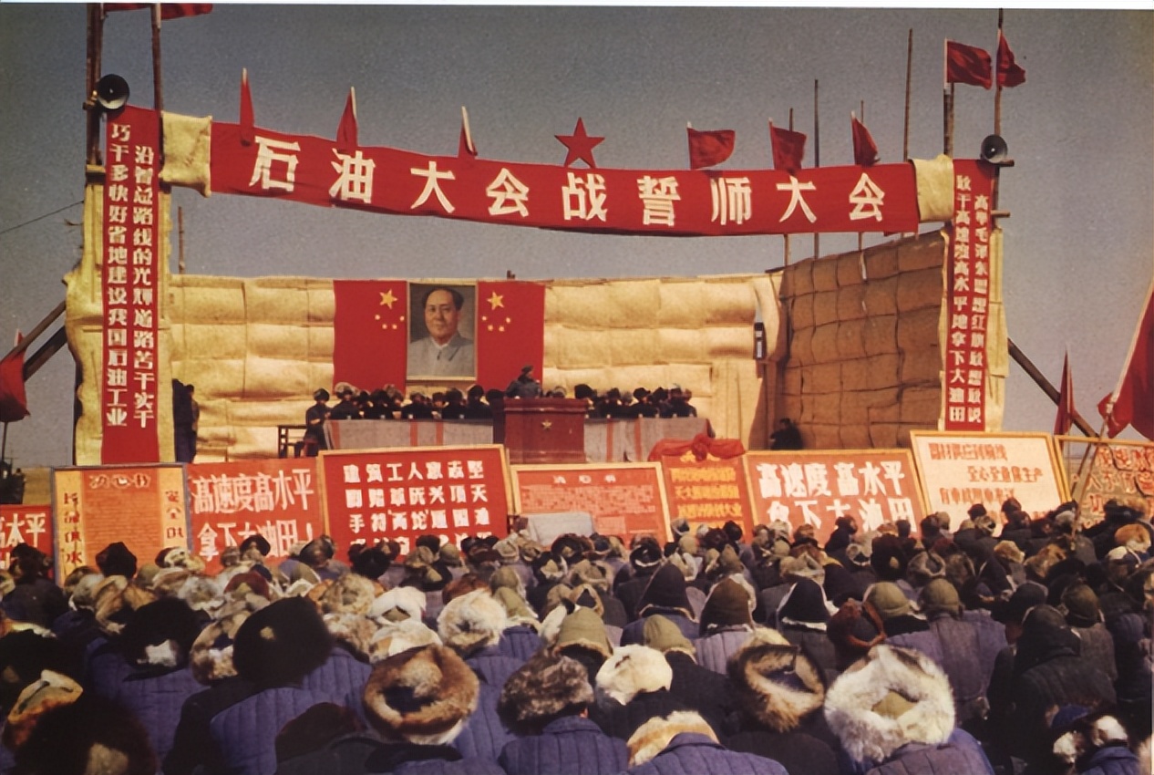 中国南海油田开采情况,中国南海发现80亿吨油田