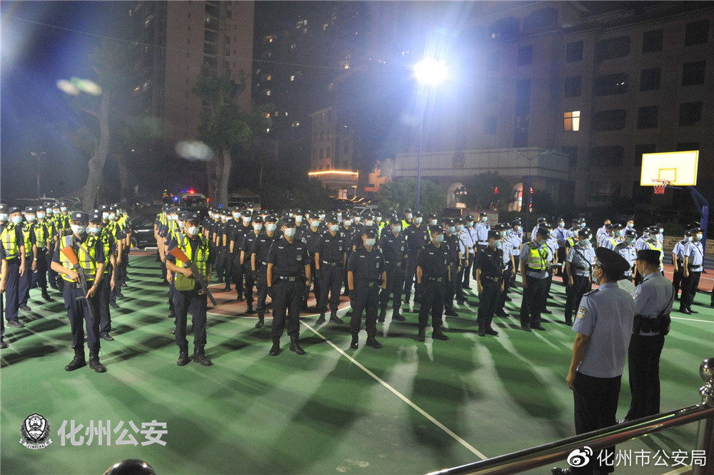 鍏ㄥ姏鐧炬棩琛屽姩,浜よ鍏ㄥ姏鍐插埡鐧炬棩鏀诲潥琛屽姩