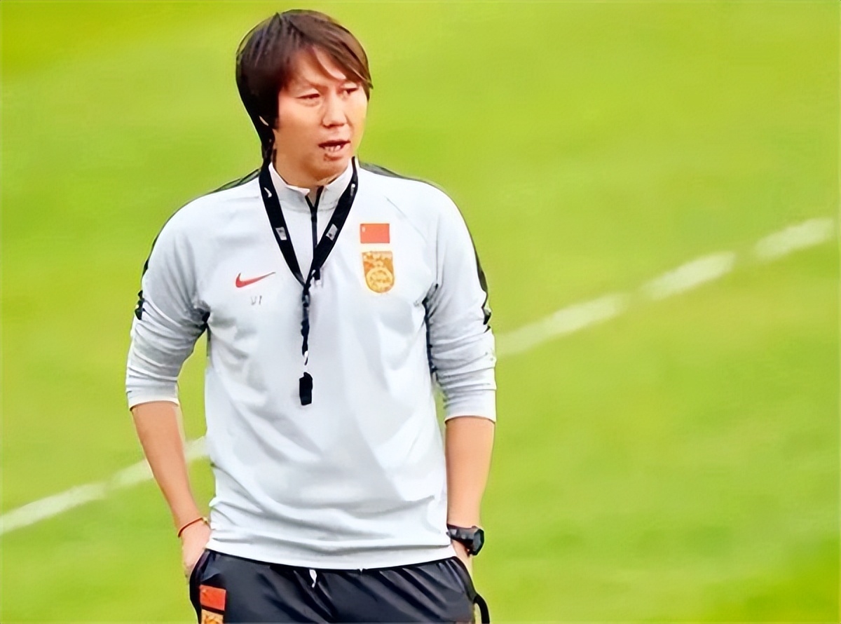 李铁厨师爆料视频完整版,国足厨师李铁