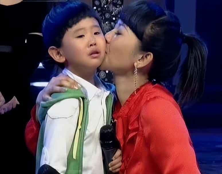 河北新闻联播主持人,河北新闻联播主持人傅敏