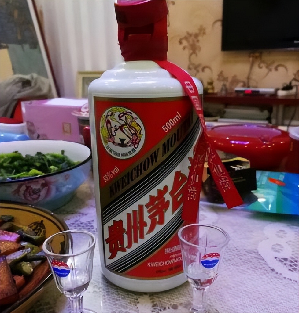 贵州人只喝一瓶酒,贵州人当地喝的茅台