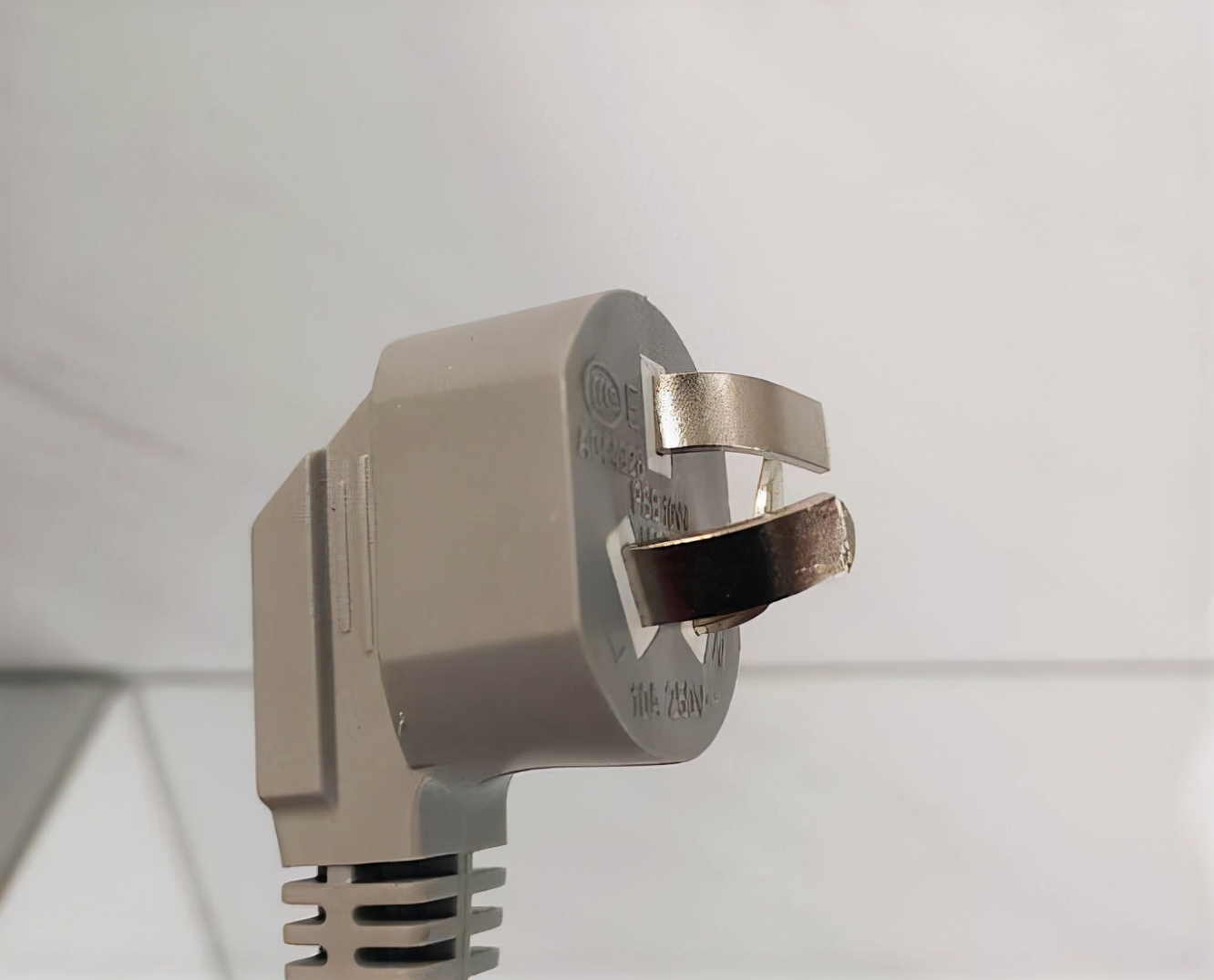 洗衣机怎么选避坑指南,壁挂洗衣机安装方法和注意事项