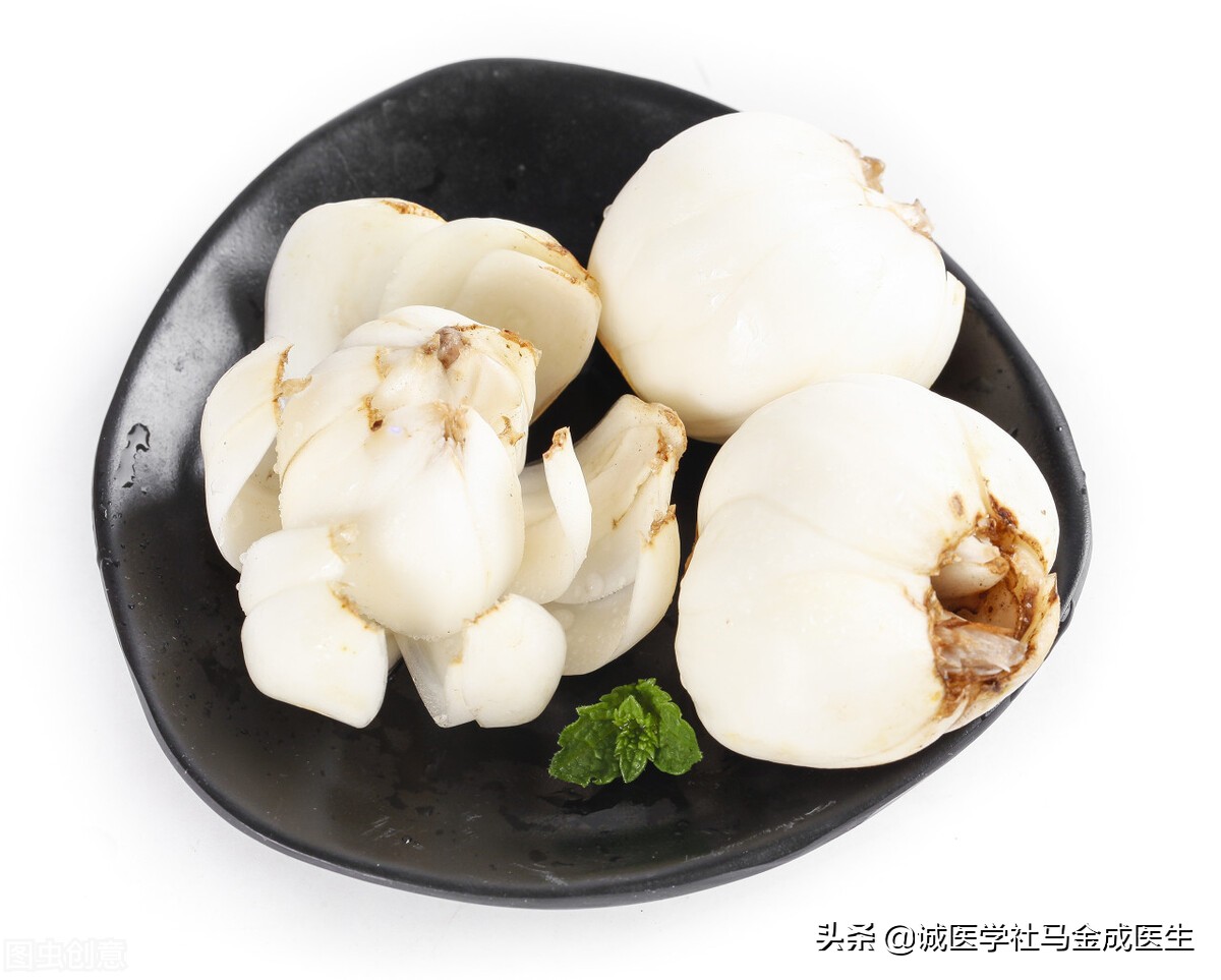 夏天脸油秋天脸很干中医辨证,脸上出油汗多的中医治疗