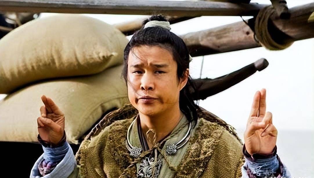 11位让众人失望的明星,红的快凉的也快的4个明星