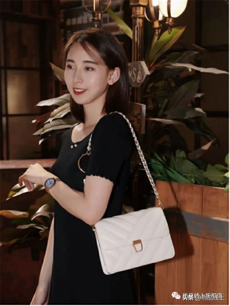 红谷女包轻奢品牌直播,红谷女包包新款2023爆款