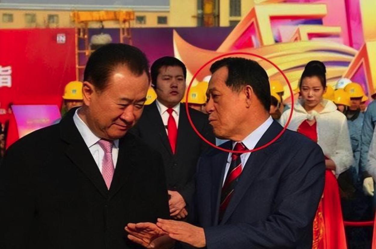 大连“老虎”敛财超百亿，拥有2714套房产，总面积43.3万平方米