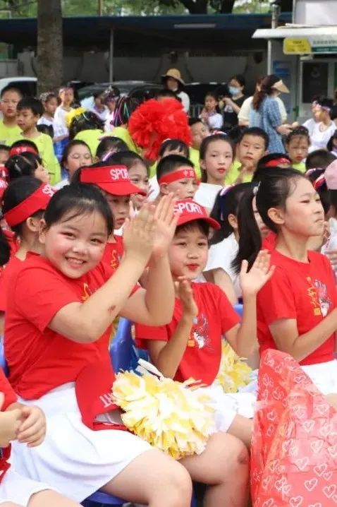 童心未泯欢度六一,童心向党放飞梦想六一儿童节