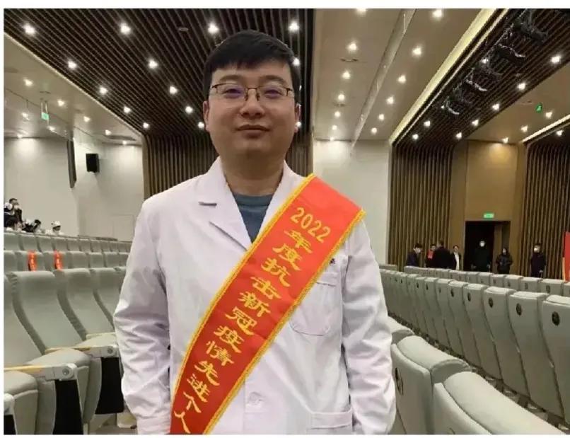 尉氏县人民医院医政科的逆行者姚动动