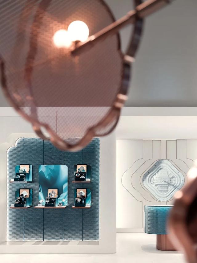 花西子在北京有实体店吗,花西子线下店是多久成立的