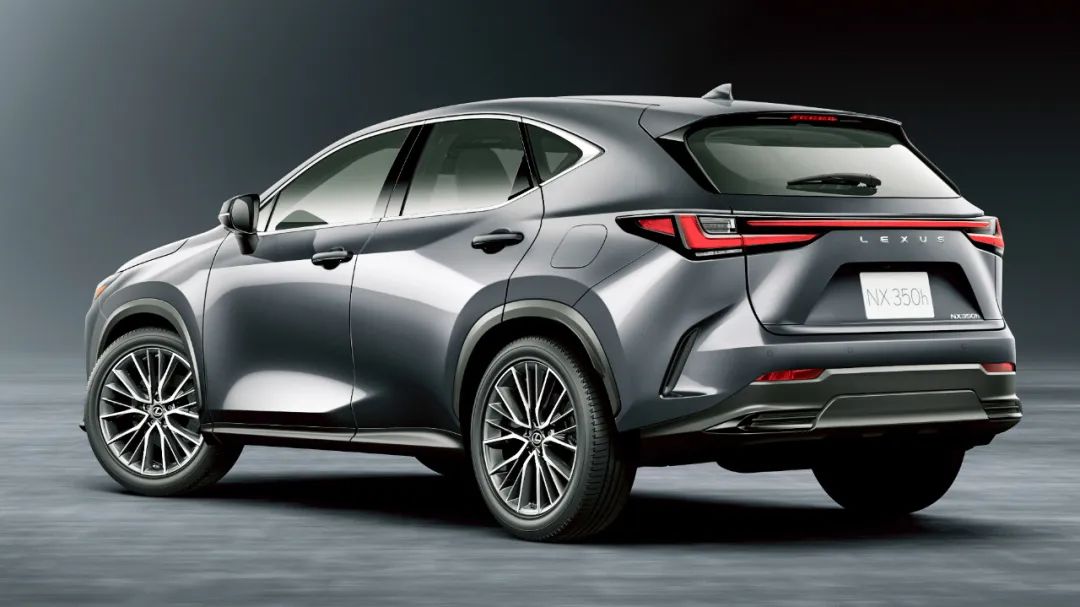 50万左右买什么低调轿车,50万预算买这11台车最有面子