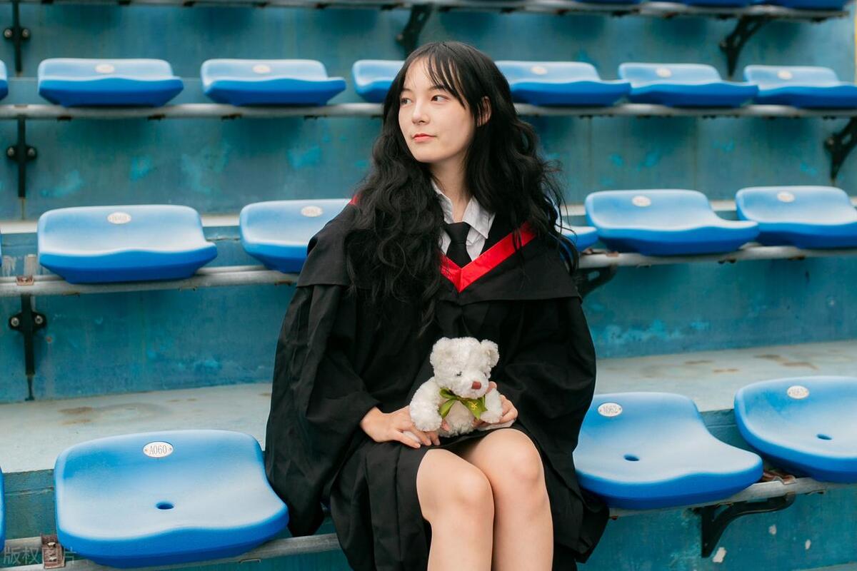 香港的学士和副学士的区别,香港副学士内地认可吗