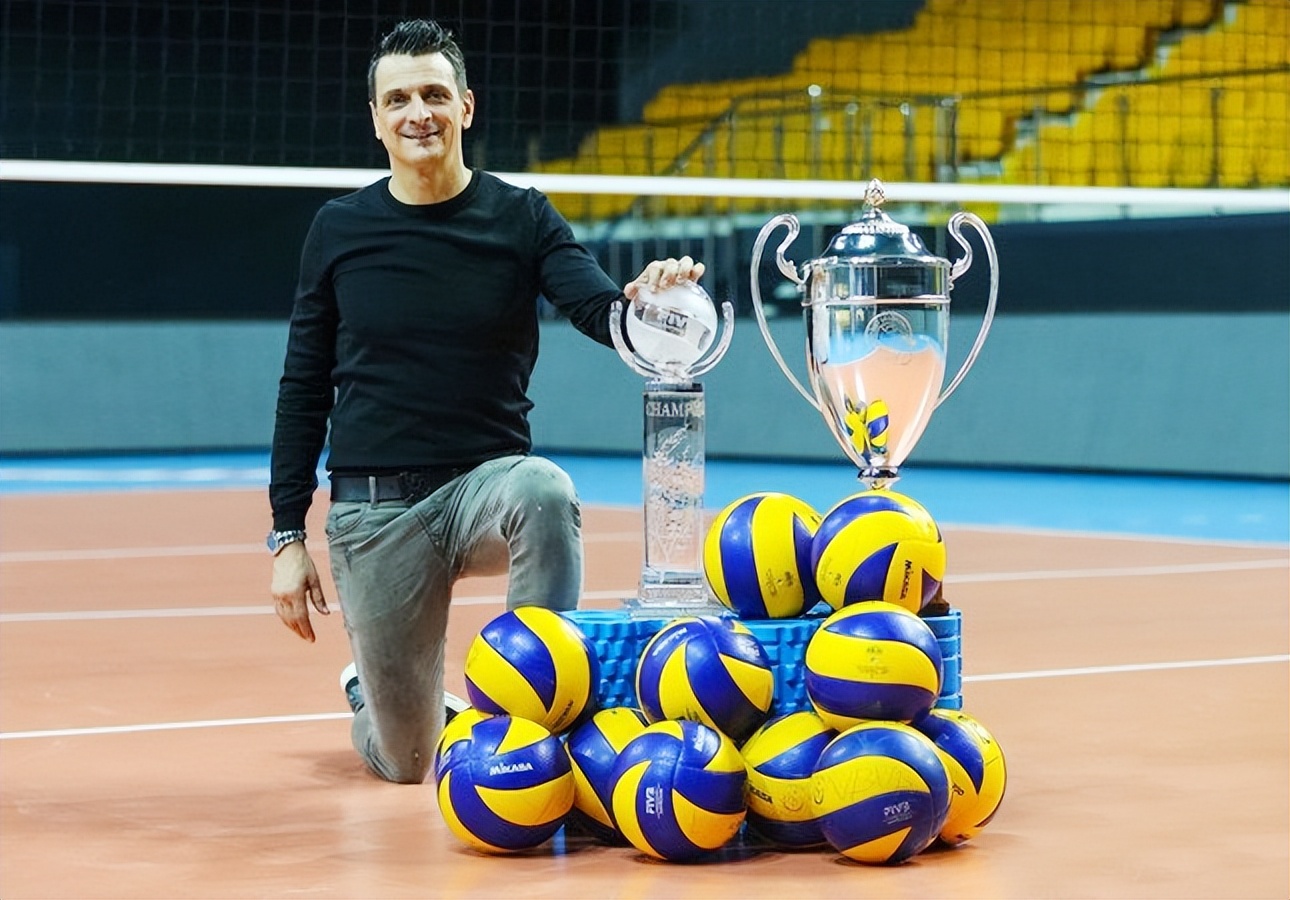 外国球迷评价朱婷复出,为什么朱婷赛场上的怒吼引非议