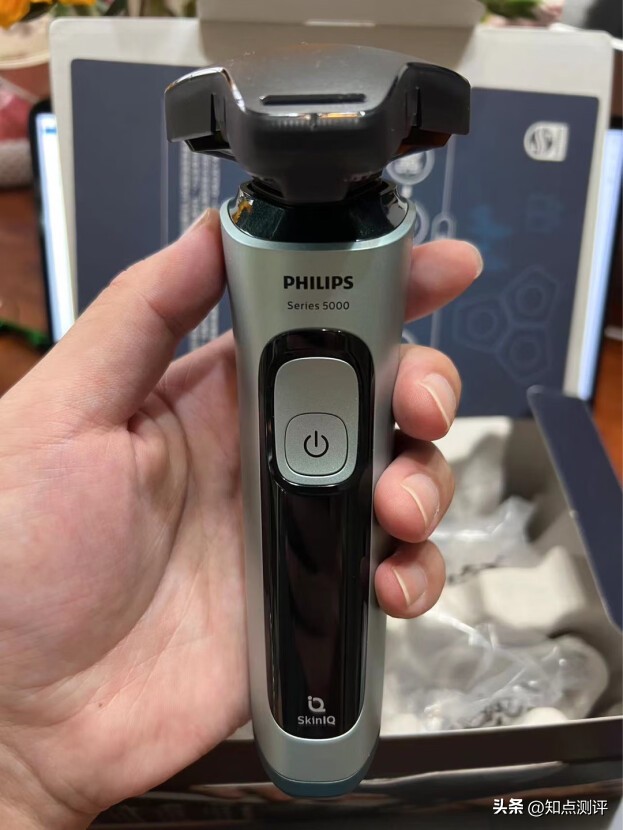 飞利浦剃须刀s8050优缺点,飞利浦剃须刀哪一款性价比高好用