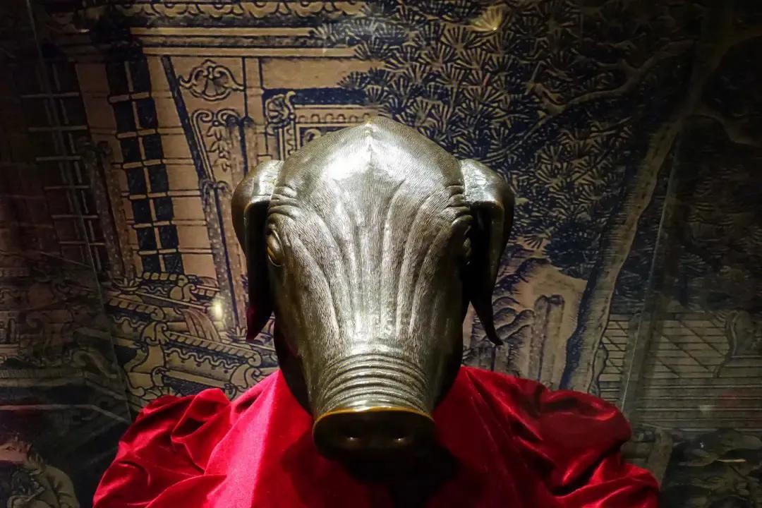 爱国人士回国为国家做贡献,被爱国人士拍卖回国的文物