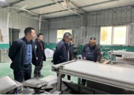 助力乡村振兴引领返乡创业,创新创业扶贫助农