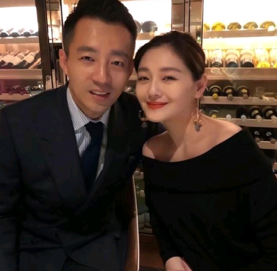 具俊晔结婚了最近在韩国火吗,曝具俊晔在韩已有家室