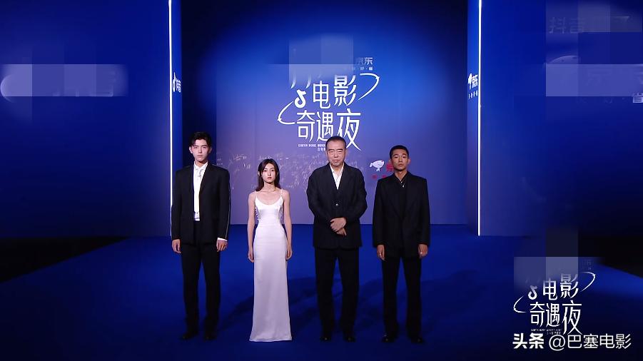 明星舞台唱歌谢霆锋张柏芝,明星与谢霆锋同框